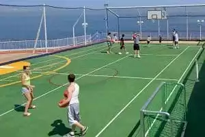 Sports Court (Pista deportiva)