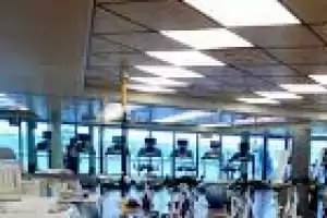 Centro de fitness / Estudio de aérobic