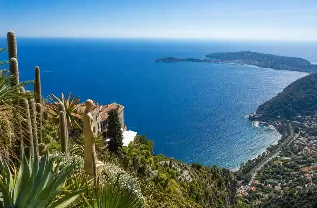En Èze (vía Niza / Mónaco)