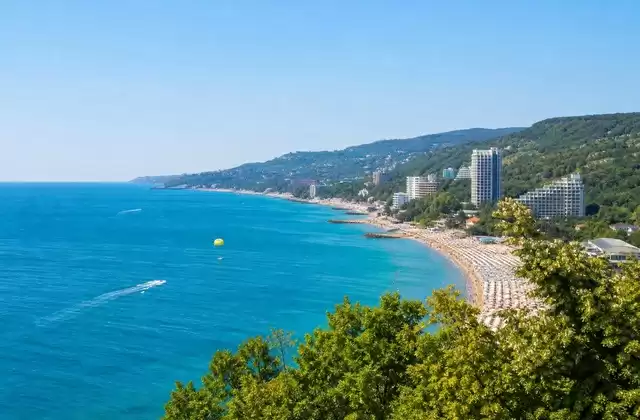 Golden Sands