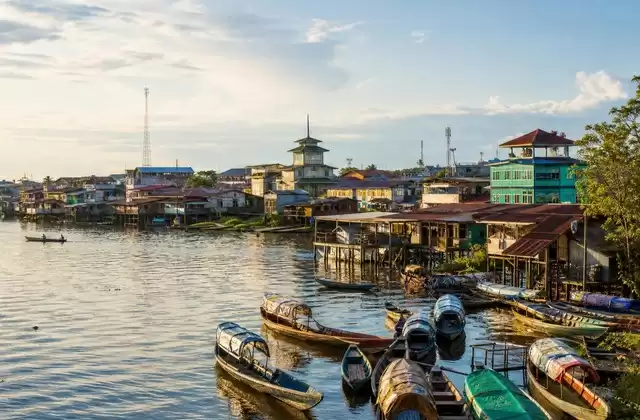 Iquitos y la vida fluvial