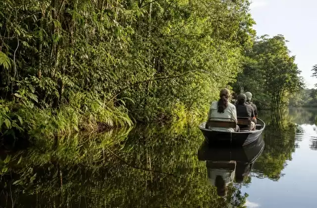 Excursiones en pequeñas embarcaciones